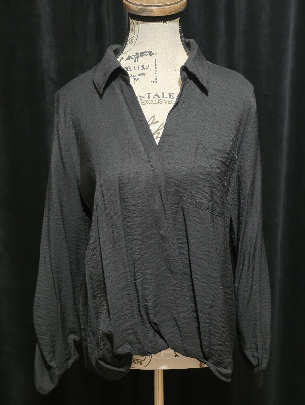 Simply Vera Vera Wang Black Textured Draped Blouse